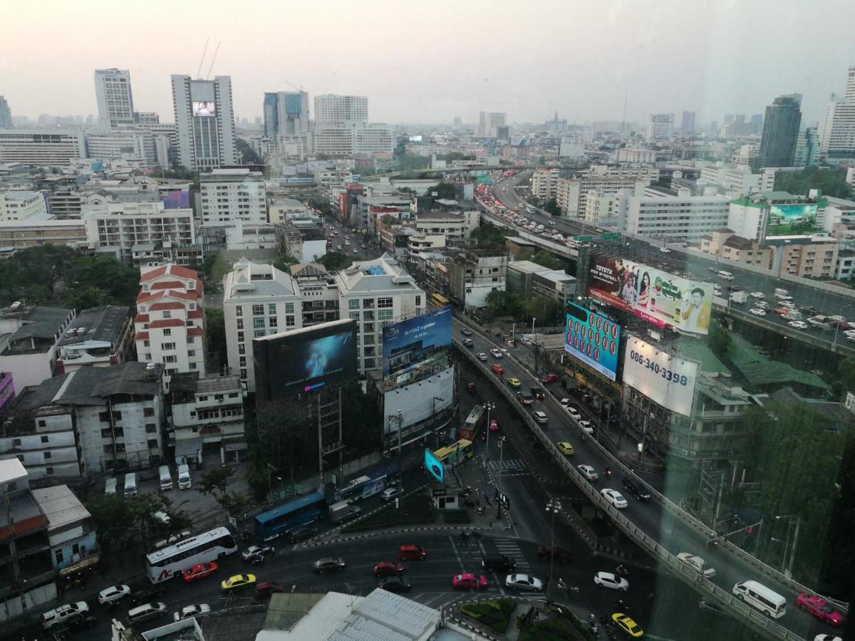 Century Park Hotel - Sha Extra Plus Bangkok Exterior foto