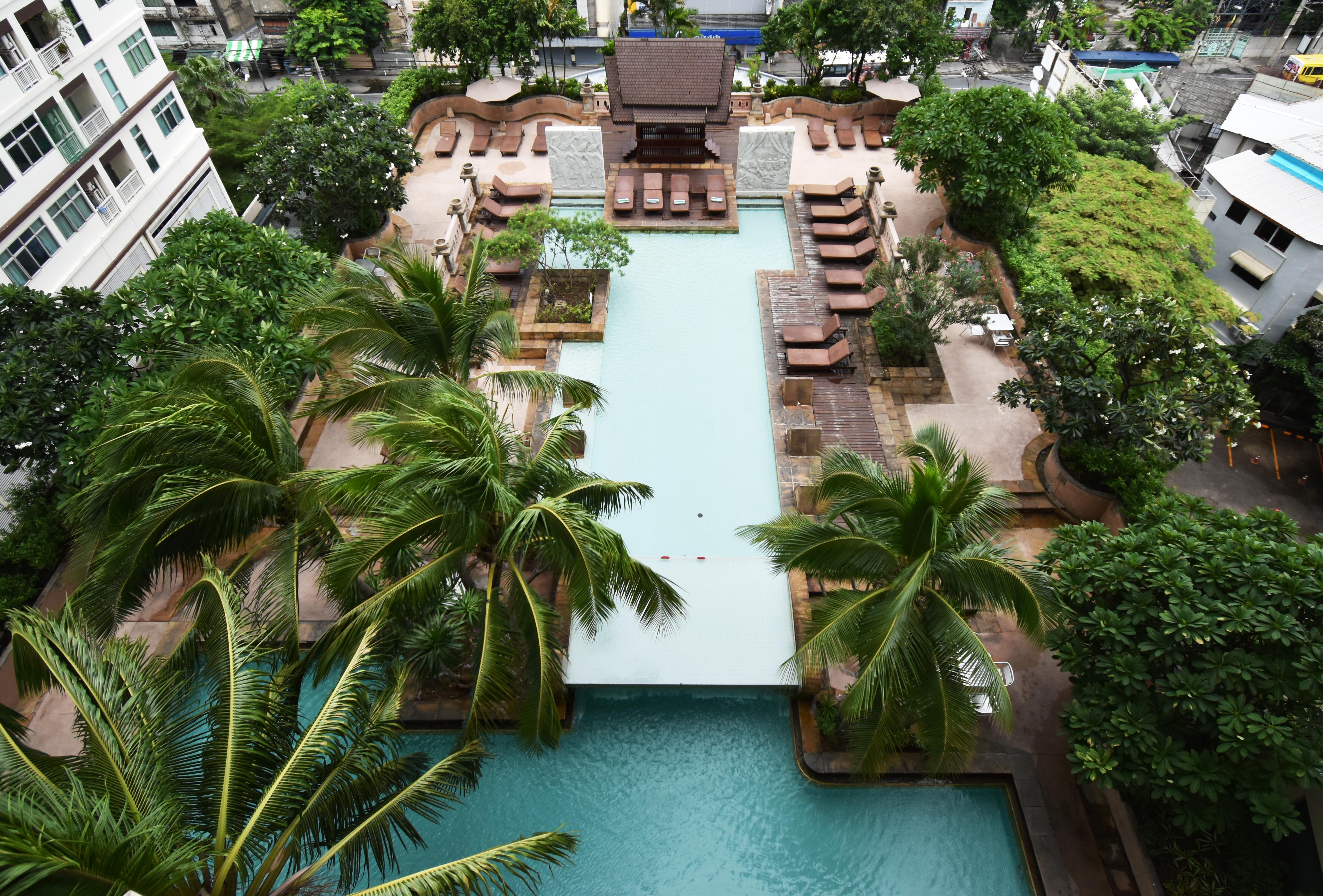 Century Park Hotel - Sha Extra Plus Bangkok Exterior foto